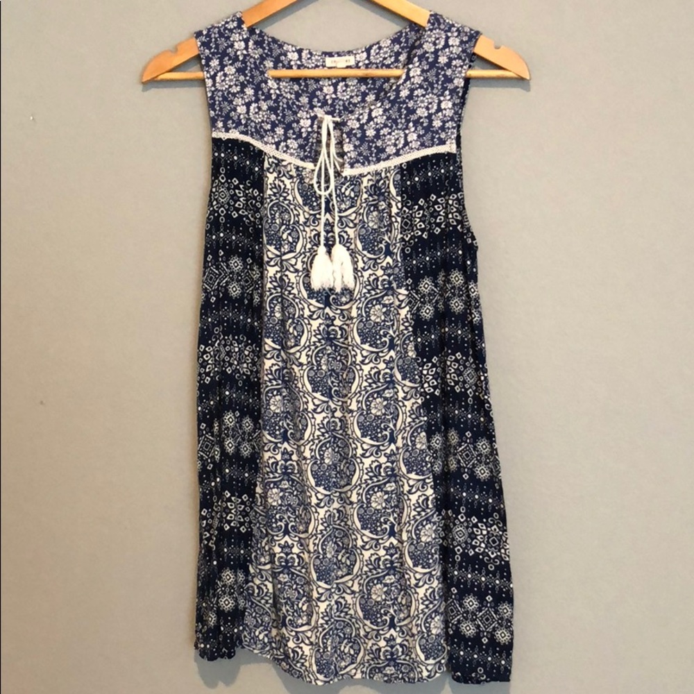 Navy floral top